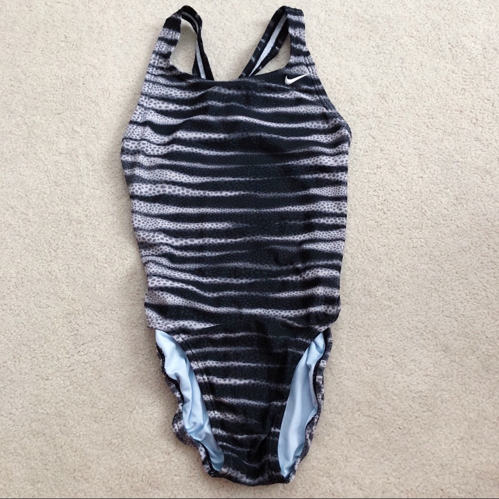 Like New Nike Training Suit